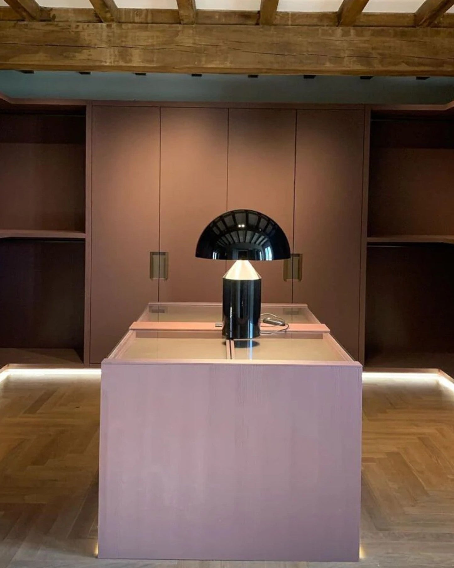 Lampada da tavolo Apollo a forma di fungo