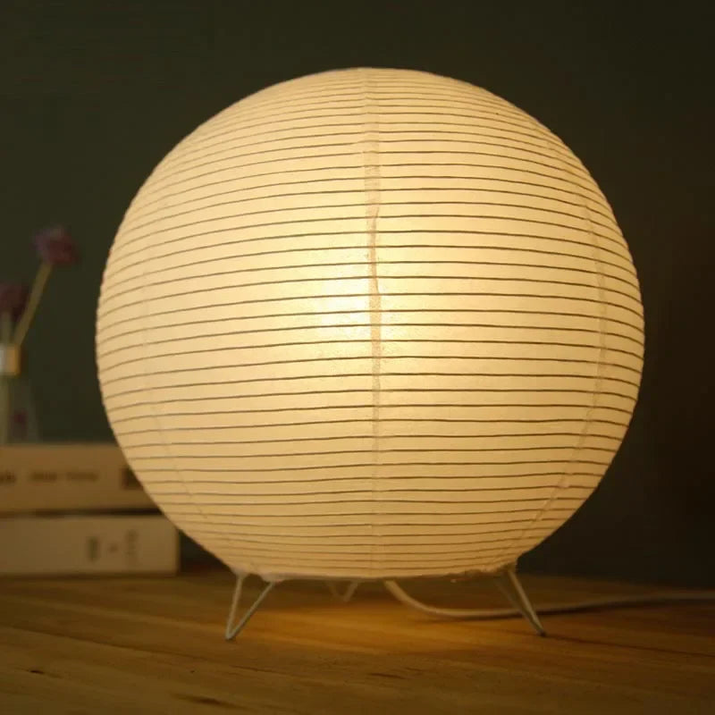 Lampada di carta di riso Akari Shiro