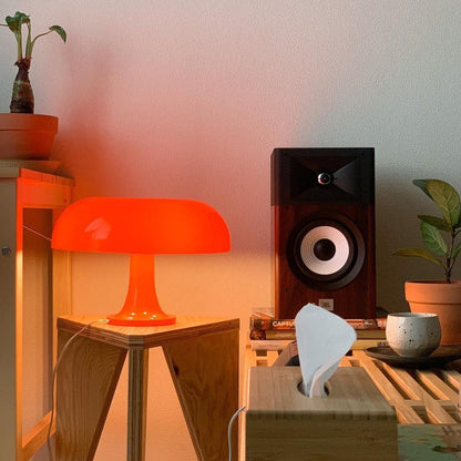 Lámpara italiana con forma de seta de los años 60.