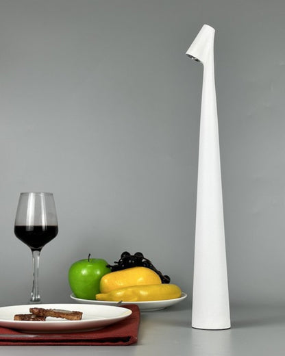 Lámpara de mesa recargable moderna VersaLight